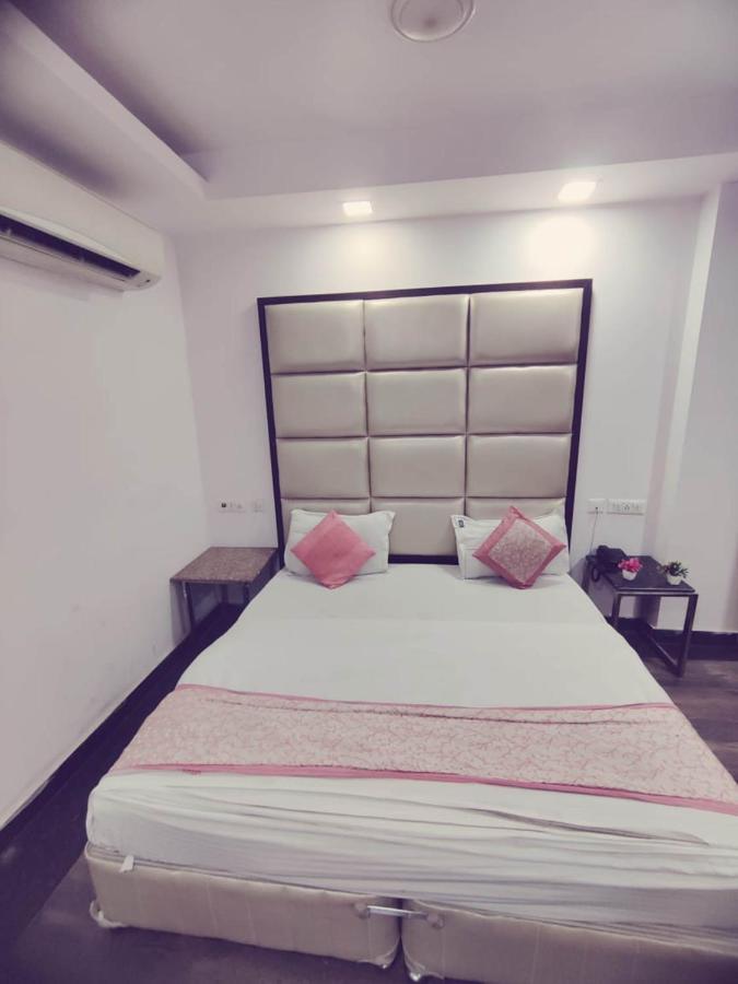 Hotel Saya Deluxe Near New Delhi Railway Station ' Luaran gambar