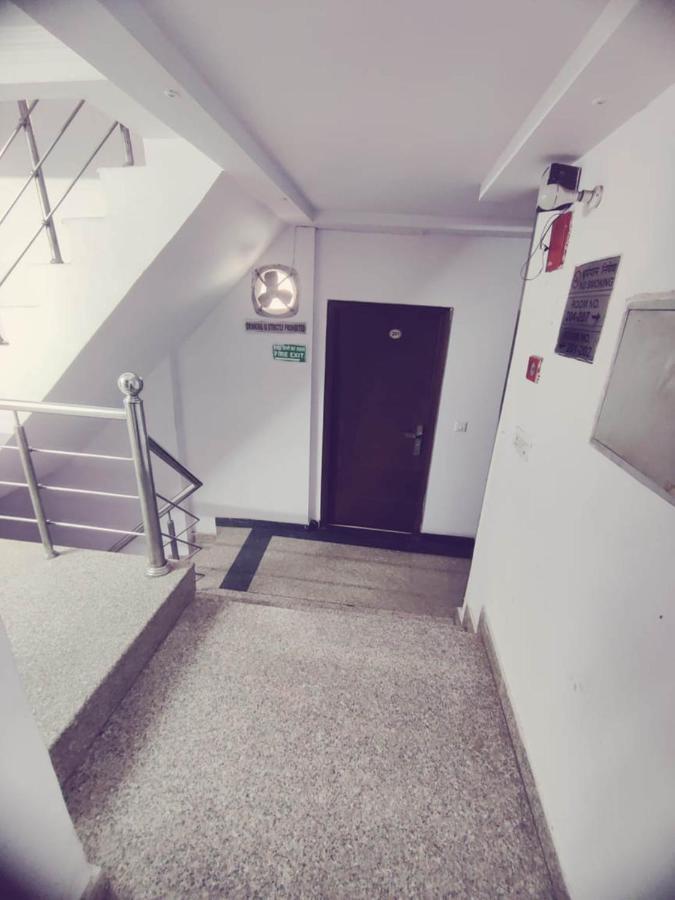 Hotel Saya Deluxe Near New Delhi Railway Station ' Luaran gambar
