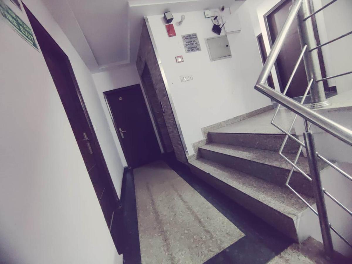 Hotel Saya Deluxe Near New Delhi Railway Station ' Luaran gambar