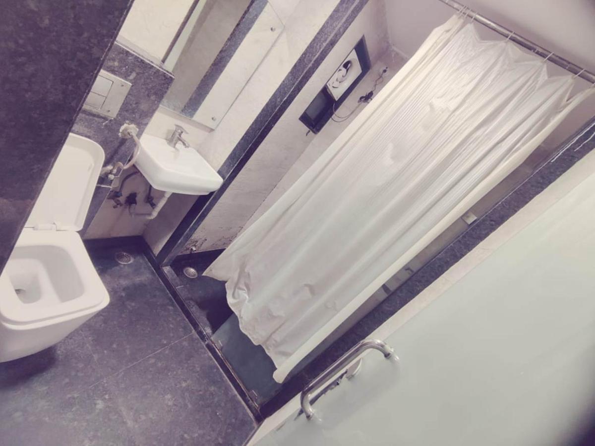 Hotel Saya Deluxe Near New Delhi Railway Station ' Luaran gambar