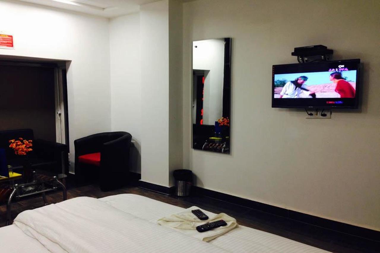 Hotel Saya Deluxe Near New Delhi Railway Station ' Luaran gambar